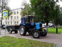 4423 iaroslavl, tracteur belarus, quai de la volga