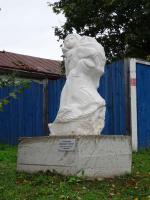5679 viatskoe, sculpture, rue ceredskaya 