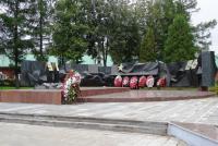 6121 serguiev possad, monument aux morts
